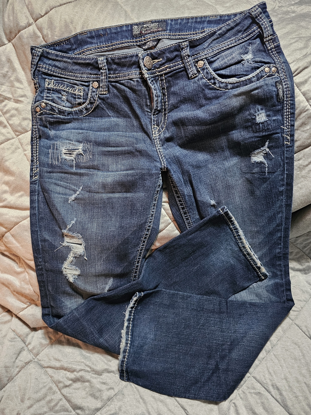 Silver Jeans Dark Blue Distressed Suki Slim Bootcut